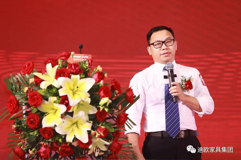 911香蕉视频APP集團副總裁李賤根先生