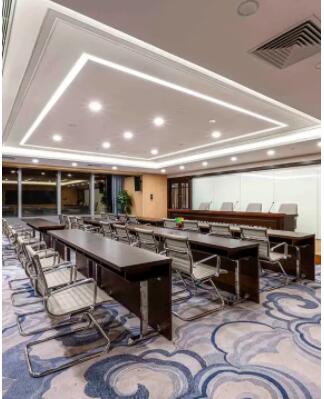 911香蕉视频APP商用家具-會議家具
